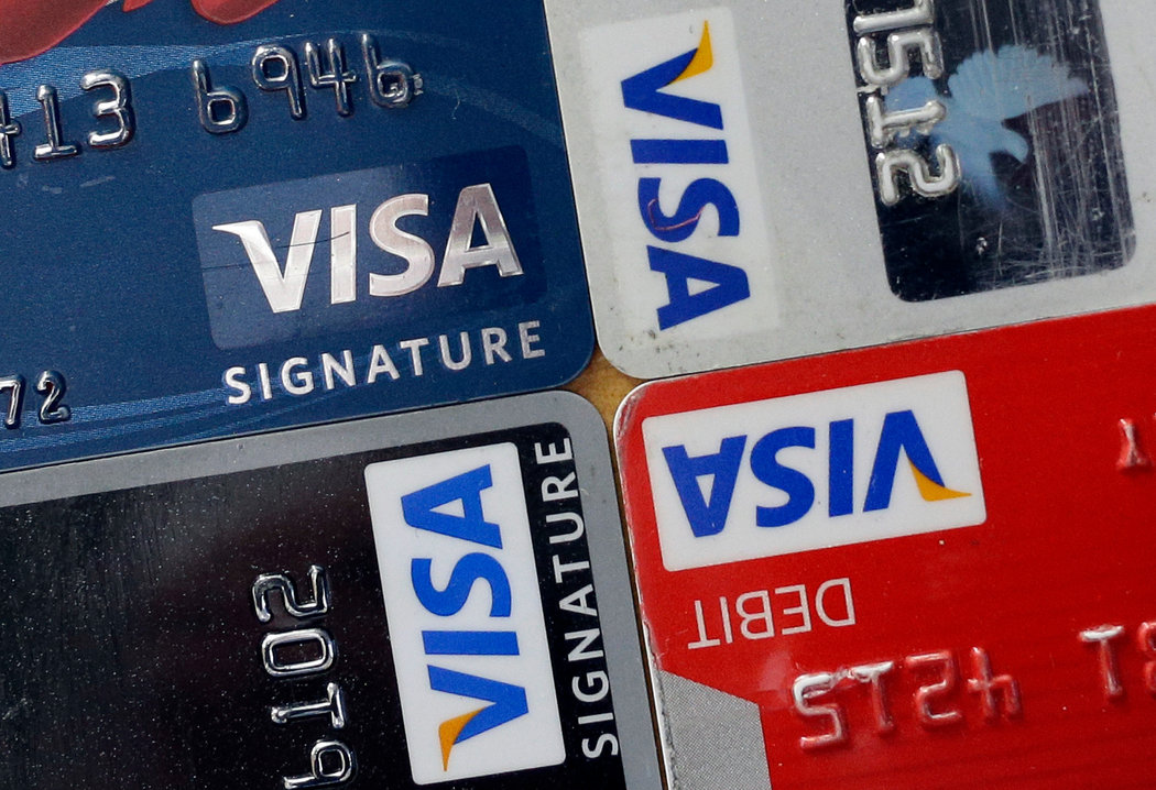¿Cuándo debería tu hijo tener una tarjeta de débito?