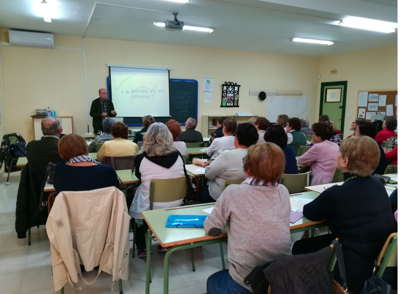 Tercera sesión de Educación Financiera en Algeciras (Cádiz)